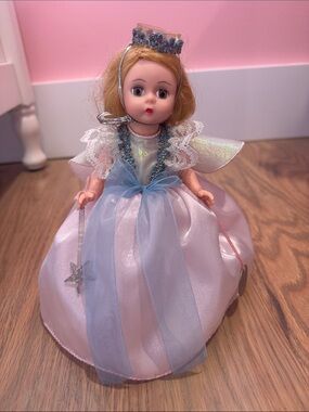 Vintage 8-inch Madame Alexander Tooth Fair